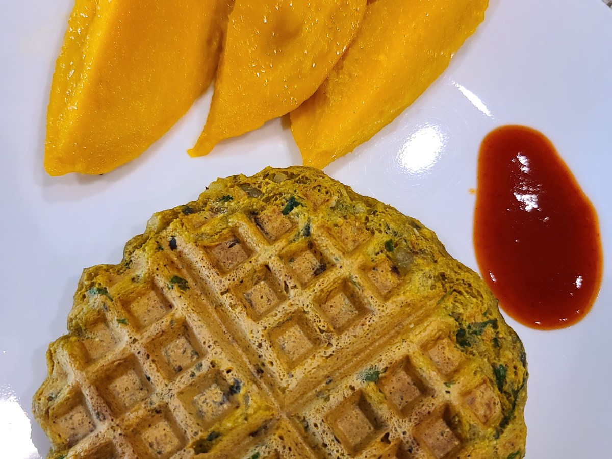Oil free vegan Oats and chickpea flour&nbsp;waffles